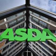 Asda cashes in on discount price matching