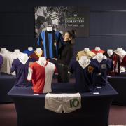 Amy Cameron with the shirt of former Inter captain Armando Picchi