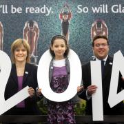 Nicola Sturgeon, young swimmer Melissa Thomas and then Glasgow Council leader Steven Purcell