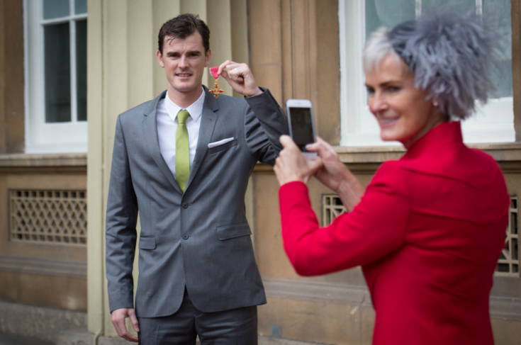 Scots tennis star Jamie Murray nets OBE from Queen