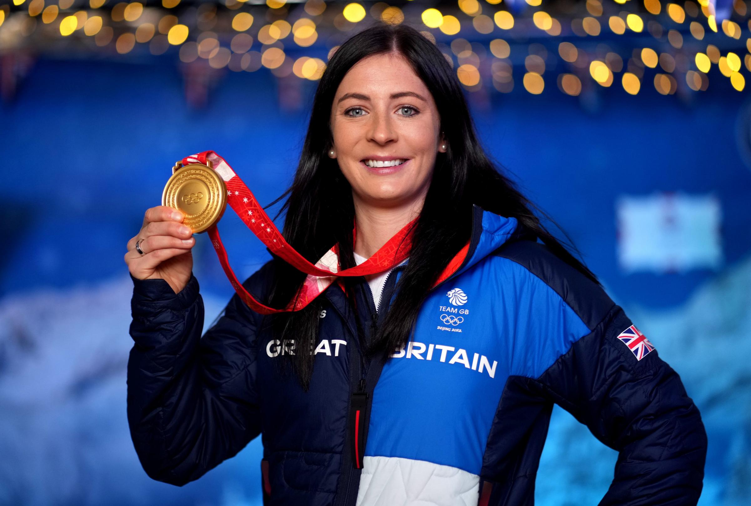 Great Britains Eve Muirhead with an Olympic Gold Medal.
