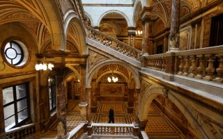 A new art commission will take audiences on a tour of Glasgow City Chambers