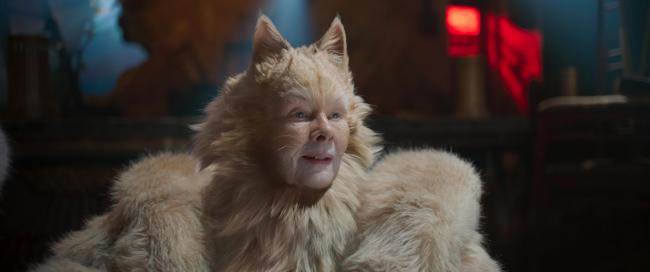 Issue Of The Day Fur Flies As Cats The Movie Is Panned