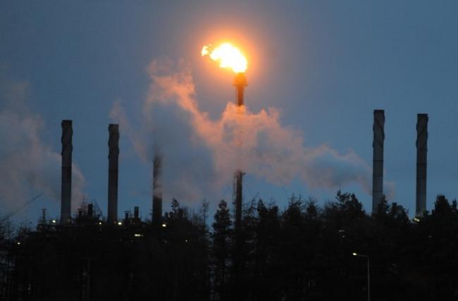 Environmental officers sent to Mossmorran after unexpected flaring