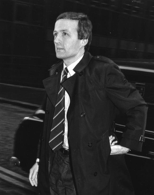 Ponting arrives at the Old Bailey during his 1985 trial. Photo: Keystone/Hulton Archive/Getty Images