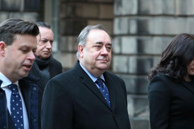 Police warned against Scottish Government publicising Salmond probe