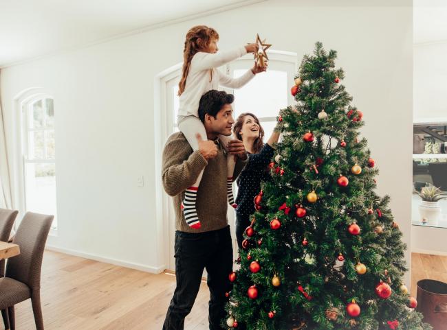 52 Top Photos When Can You Put Christmas Decorations Up - When To Put Up Your Christmas Tree Conundrum Solved