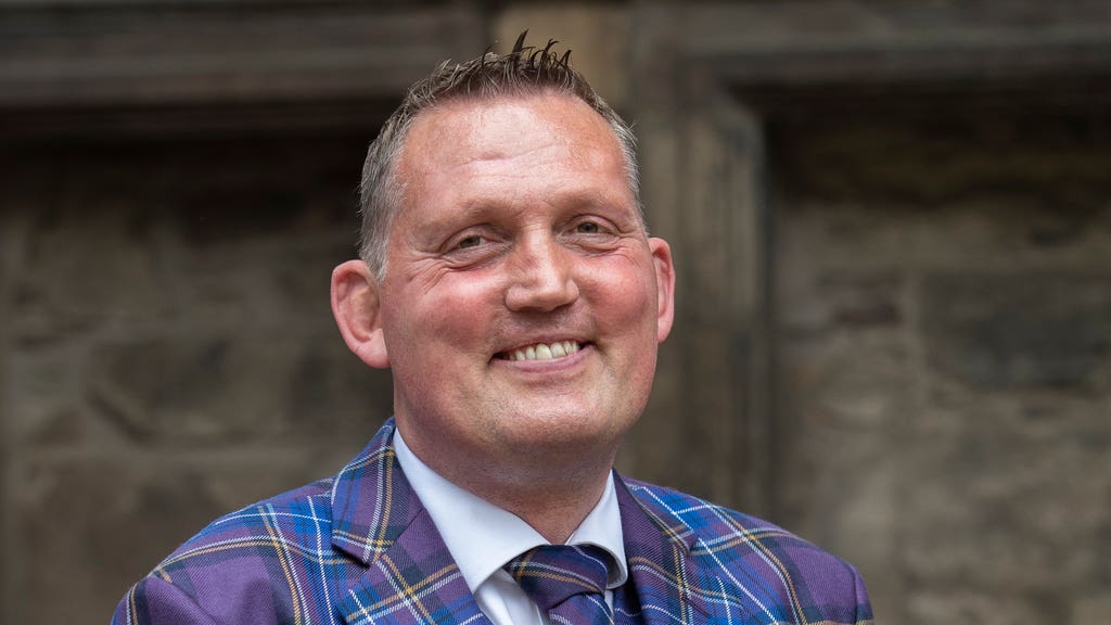Doddie Weir: The gentle giant who never lost his positive outlook