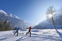 Cross-country skiing on Kandersteg’s perfectly prepared tracks       Kandertal Tourismus / Robert Boesch / swiss-image.ch
