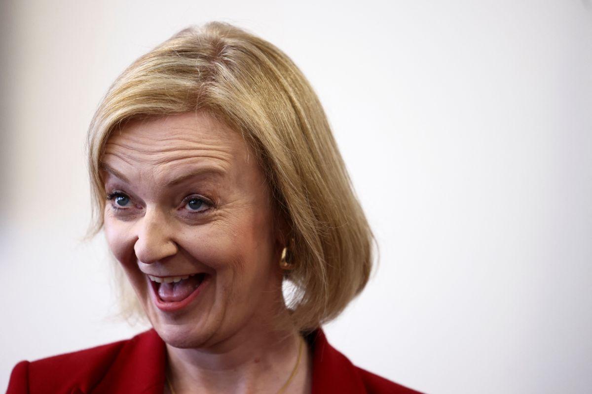 Liz Truss is 'fastest route to keeping Scotland in UK', says Alex Cole-Hamilton