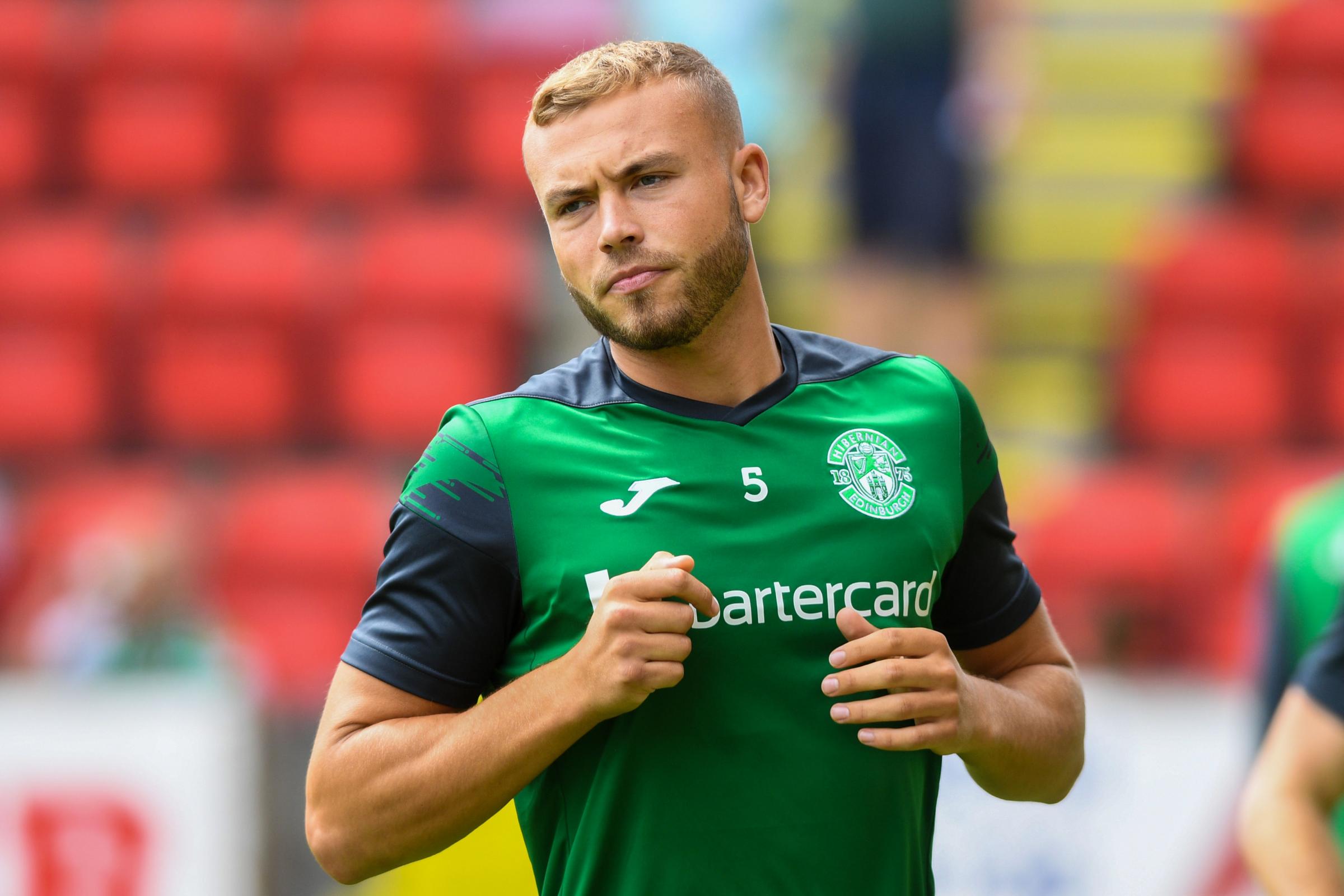 Hibs in positive talks with Ryan Porteous over new contract, Lee Johnson confirms