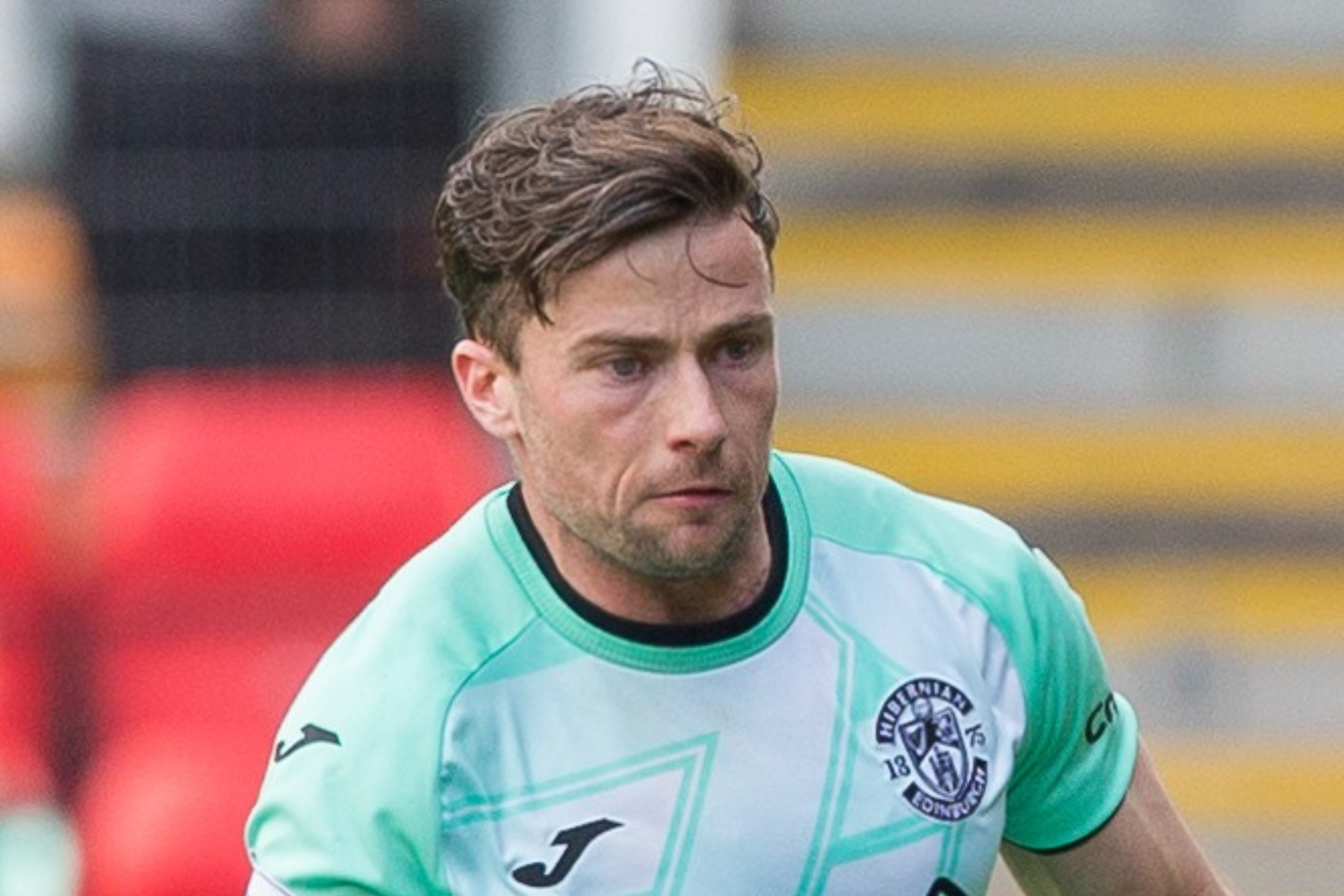 Lewis Stevenson issues five 'cup finals' Hibs message