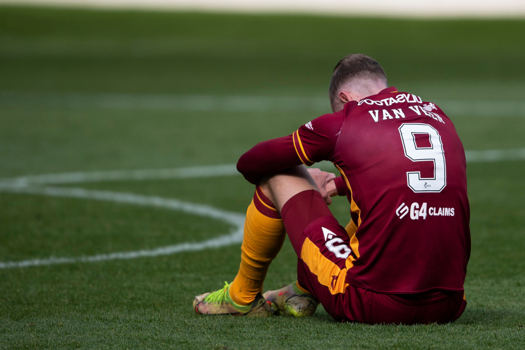 Motherwell striker Kevin van Veen on move to China that fell through