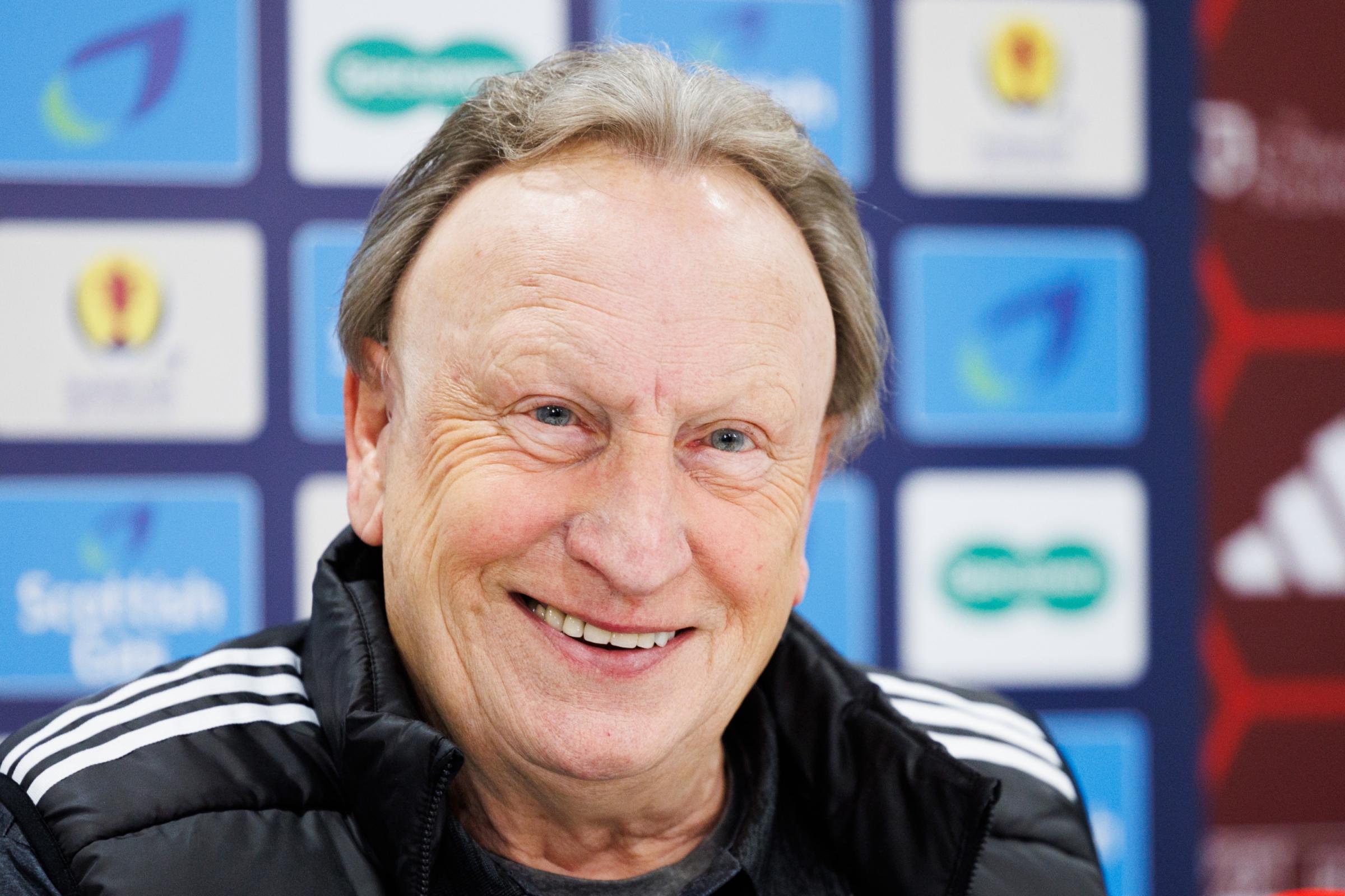 Warnock opens up on how Aberdeen can bridge gap with Celtic & Rangers