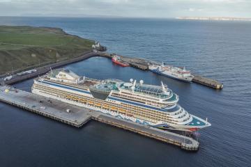 Cruise ship becomes largest vessel to ever berth at Scots port