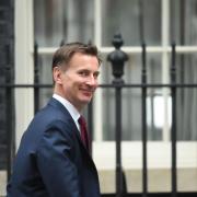 Hunt denies he's set to quit Commons to avoid 'Portillo moment'