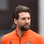 Charlie Mulgrew puts coaching plans on hold to aid Dundee Utd relegation fight