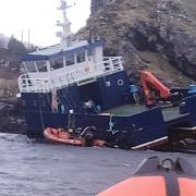 Kyle & Portree lifeboats called to grounded vessel