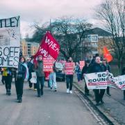 Wyndford residents march through Glasgow in protest at demolition plans (Image Edd Carlile)