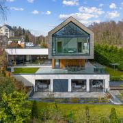 TragerHaus (German for ‘cantilevered house’) is a back-to-front design