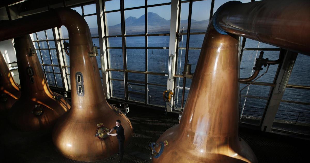 Scotch whisky industry urges John Healey to cut spirits duty