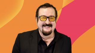 Steve Wright is signing off from the afternoon slot on Radio 2 after more than two decades