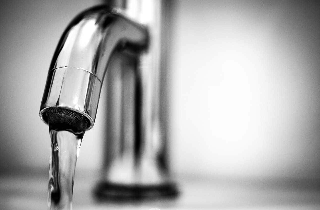 Water scarcity unlikely to improve as heatwave to hit Scotland - Vimarsana News