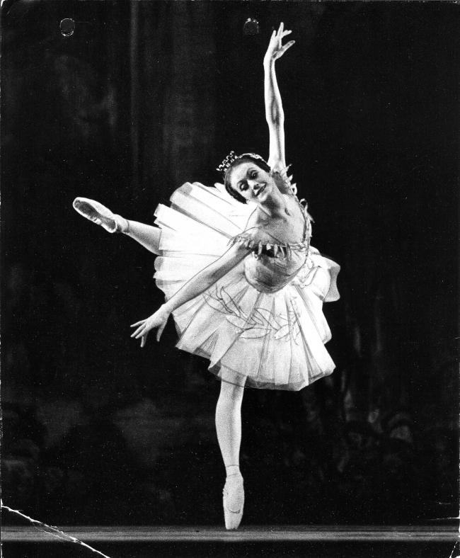 Obituary: Elaine McDonald, star of Ballet and Scotland's first | HeraldScotland