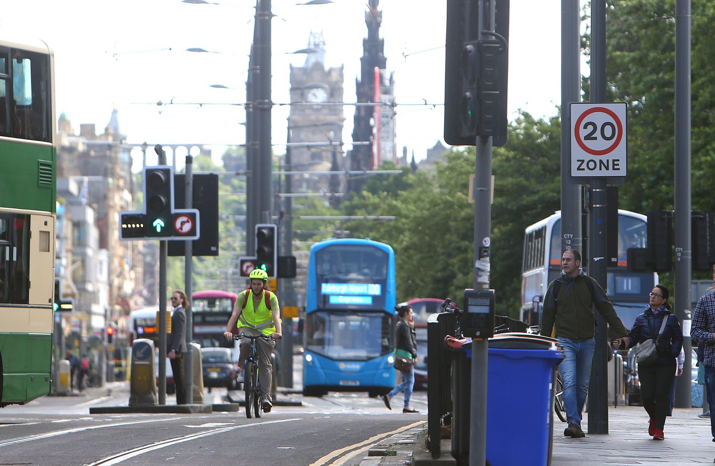Glasgow and Edinburgh net zero drive: Vast bulk of commercial buildings require upgrade, says JLL