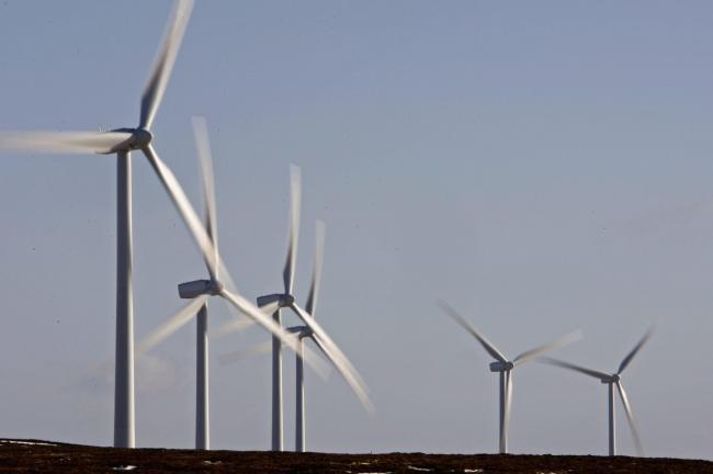Wind turbines. Image by Jeff J Mitchell/Getty Images.